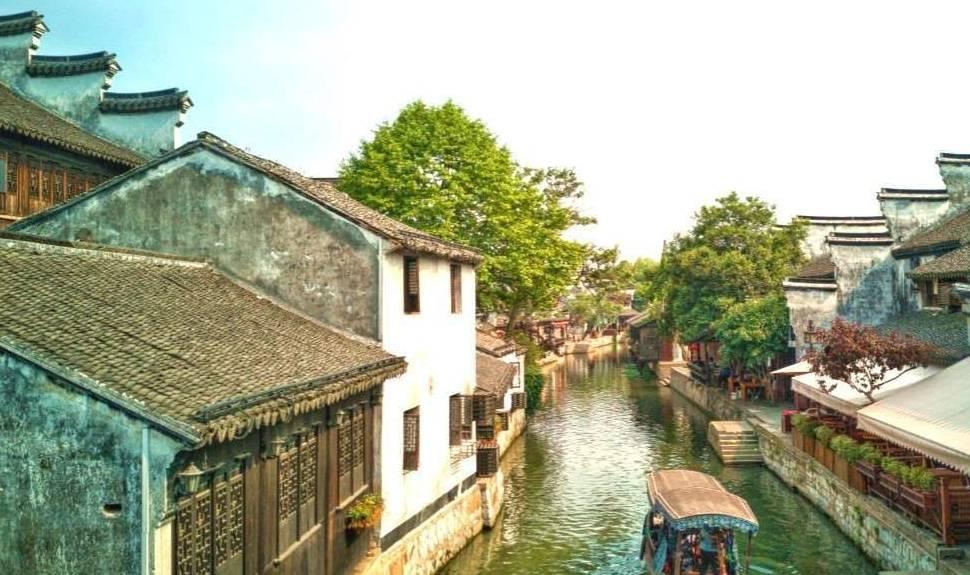 @各位旅客 雨雪冰冻来袭,部分列车运行方案将动态调整